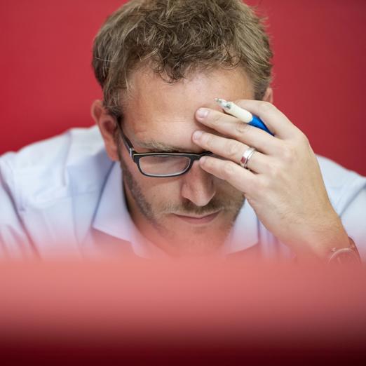 Personne en train de réflechir